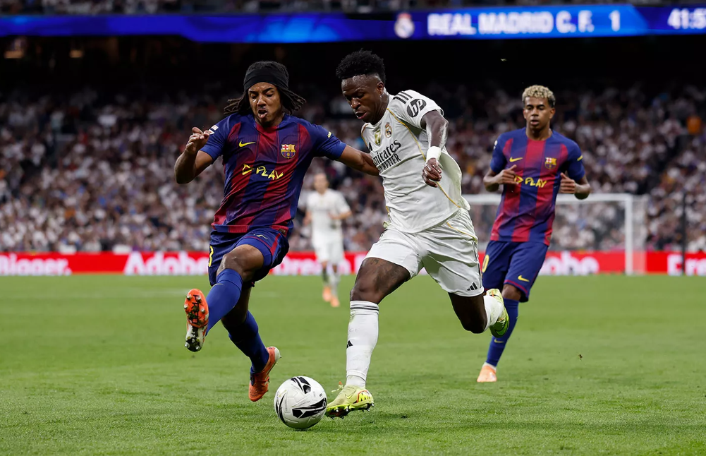 Real Madrid vs Barcelona (22:15 – 26/10)